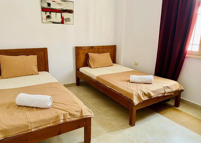 Happiness Majawish, Close To The Center Villa