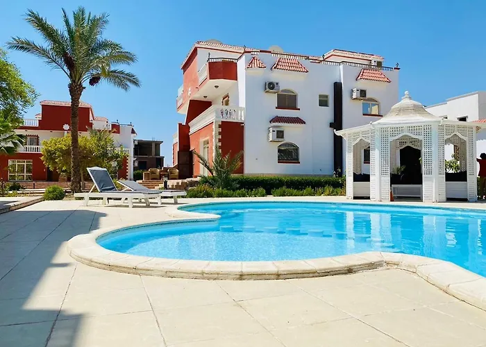 Villa Happiness Majawish, Close To The Center Hurghada